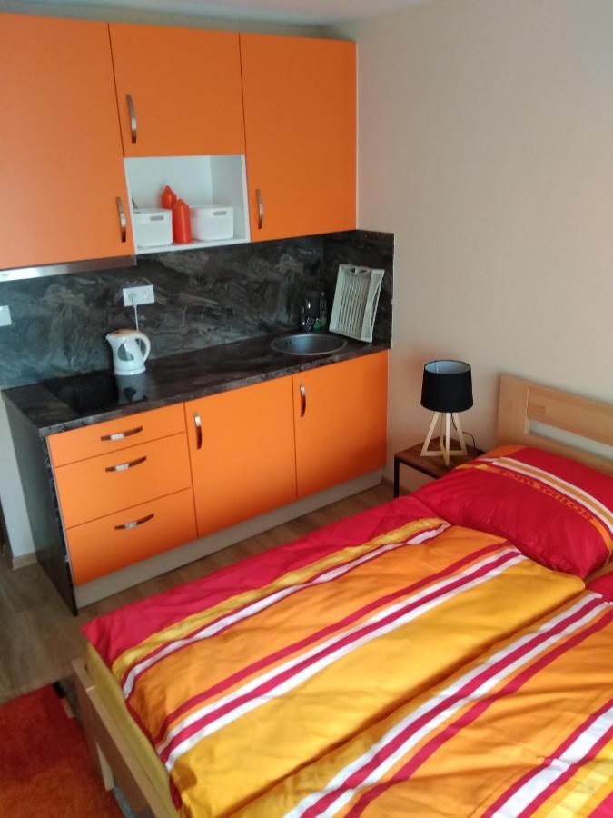Apartman Alex Poprad Exteriör bild